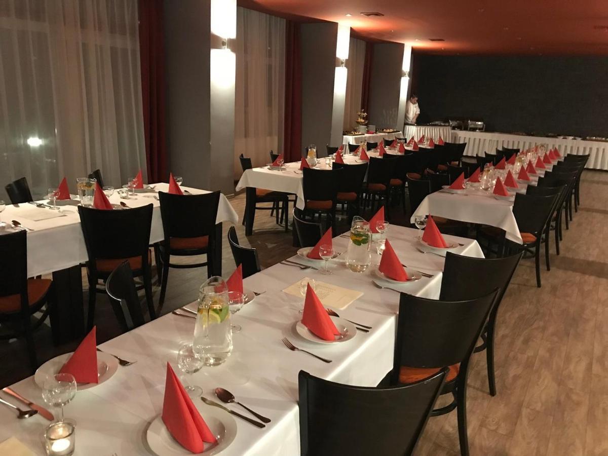 טפליצה Hotel Panorama מראה חיצוני תמונה
